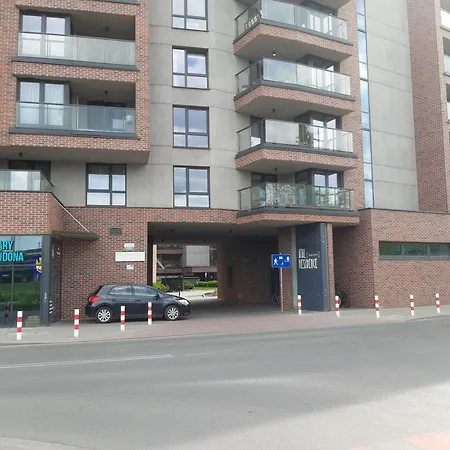 Apollo Zablocie 21 Cracovie
