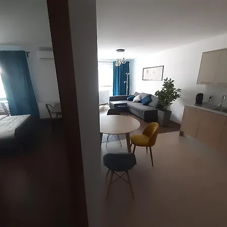 Apollo Zablocie 21 크라쿠프