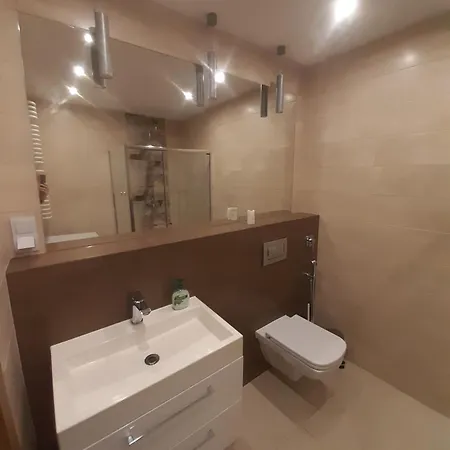 아파트 Apollo Zablocie 21 *